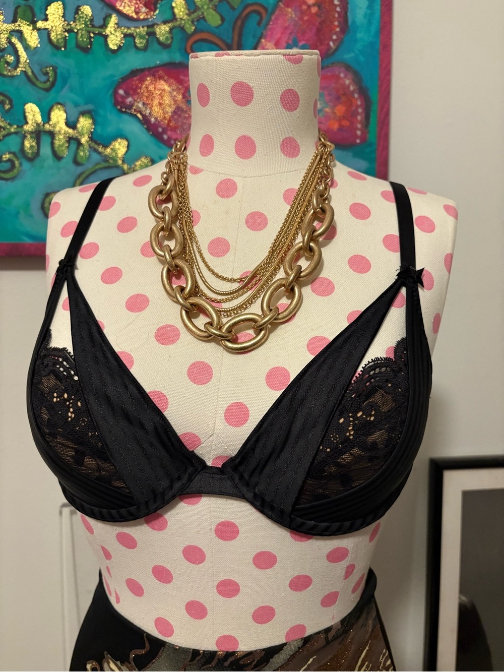Victoria Secret Chantel Thomas’s Black Lace Underwire Bralette - Women Intimates